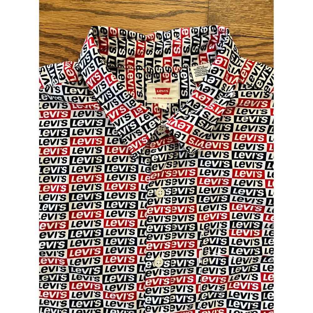 Levis Supima Cotton Short Sleeve Button Down Shirt AOP Logo Print Men's Large